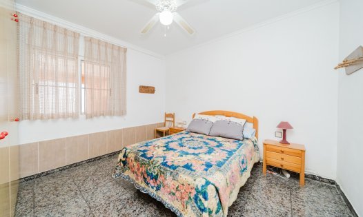 Återförsäljning - Hus på landet -
Guardamar del Segura