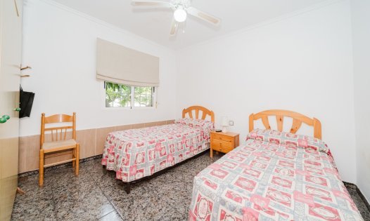 Återförsäljning - Hus på landet -
Guardamar del Segura