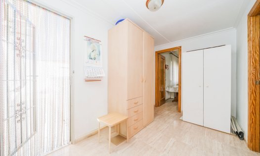 Återförsäljning - Bungalows -
Pilar de la Horadada