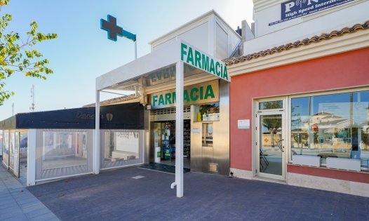 Wiederverkauf - Villen -
Pilar de la Horadada - Pinar de Campoverde