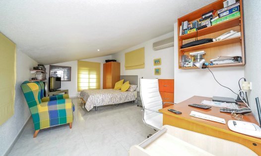 Wiederverkauf - Villen -
Pilar de la Horadada - Pinar de Campoverde