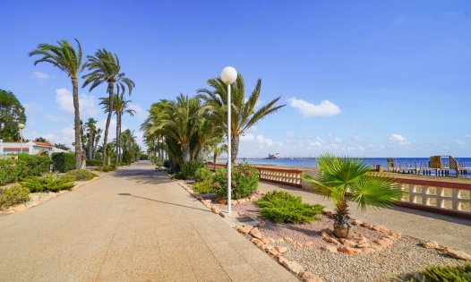 Återförsäljning - Bungalows -
Los Urrutias - Estrella de Mar