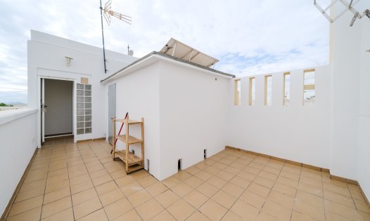 Herverkoop - Rijtjeshuizen -
San Pedro del Pinatar - El Moj&oacute;n