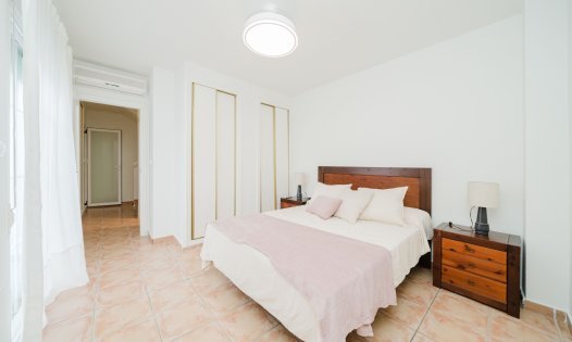 Herverkoop - Rijtjeshuizen -
San Pedro del Pinatar - El Moj&oacute;n