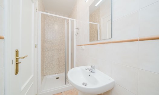 Herverkoop - Rijtjeshuizen -
San Pedro del Pinatar - El Moj&oacute;n