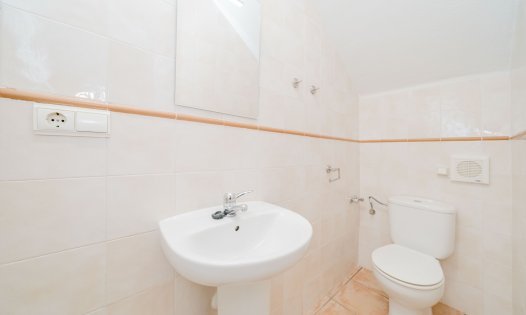 Herverkoop - Rijtjeshuizen -
San Pedro del Pinatar - El Moj&oacute;n