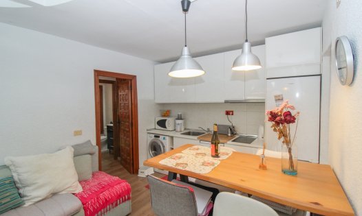 Återförsäljning - Villor -
Orihuela Costa - La Florida