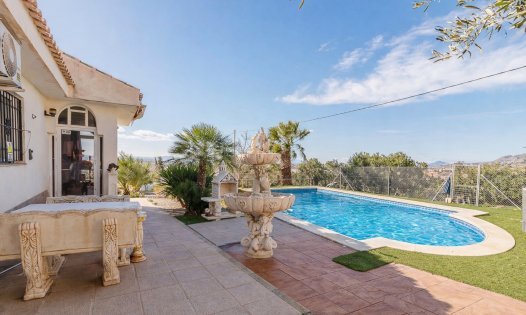 Segunda mano - Villas -
Fortuna