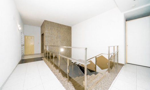 Wiederverkauf - Standorte -
Murcia