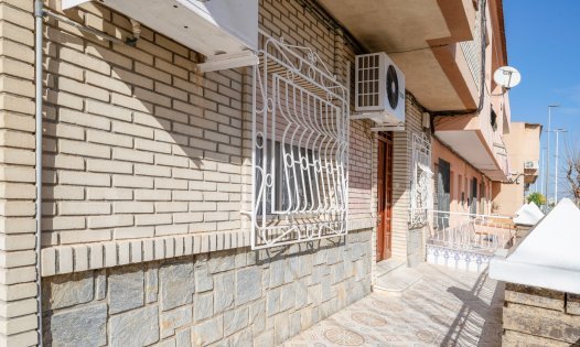 Wiederverkauf - Reihenhäuser -
Alcázares, Los - Los Narejos