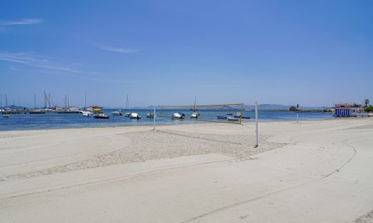 Återförsäljning - Radhus -
Alcázares, Los