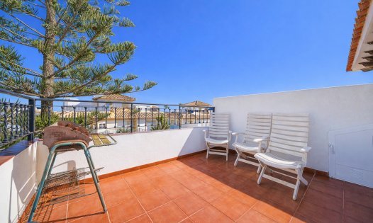 Resale - Villas -
Orihuela Costa - La Regia