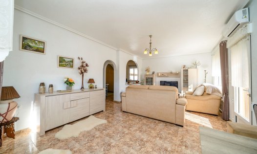 Herverkoop - Penthouses -
Orihuela Costa - Villamartín