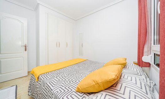 Återförsäljning - Lägenheter -
Orihuela Costa - Villamartín