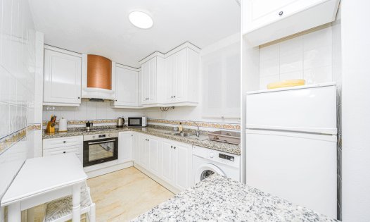 Återförsäljning - Lägenheter -
Orihuela Costa - Villamartín