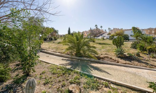 Återförsäljning - Takvåningar -
Orihuela Costa - Villamartín