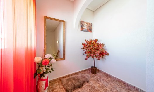 Återförsäljning - Takvåningar -
Orihuela Costa - Villamartín