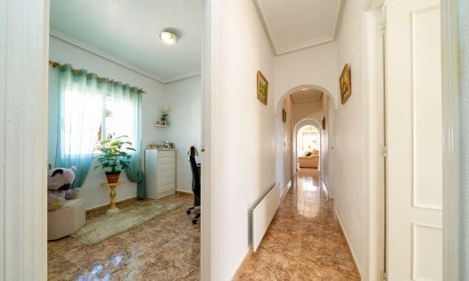 Återförsäljning - Takvåningar -
Orihuela Costa - Villamartín