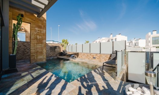 Revente - Villas de luxe -
Orihuela Costa - Lomas de Cabo Roig