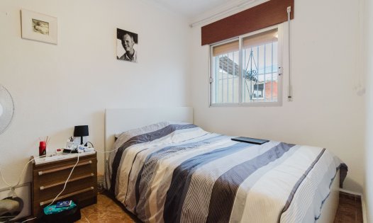 Resale - Bungalows -
Los Nietos