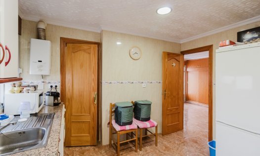 Resale - Bungalows -
Los Nietos