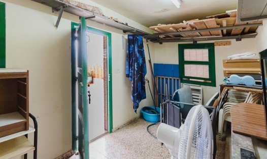 Resale - Bungalows -
Los Nietos