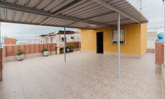 Resale - Bungalows -
Los Nietos