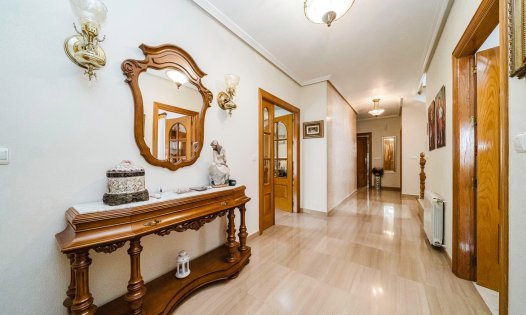 Videresalg - Villaer -
Santiago de la Ribera