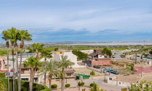 Segunda mano - Apartamentos -
San Miguel de Salinas