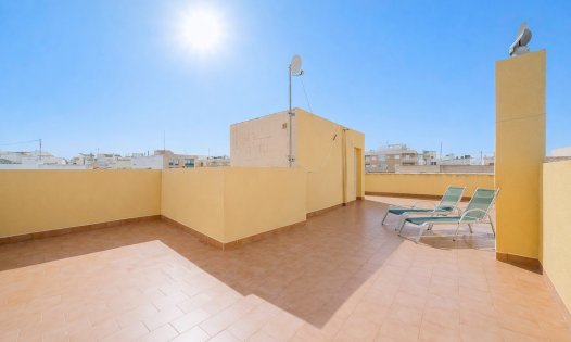 Segunda mano - Apartamentos -
San Miguel de Salinas