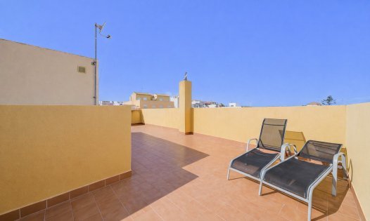 Segunda mano - Apartamentos -
San Miguel de Salinas