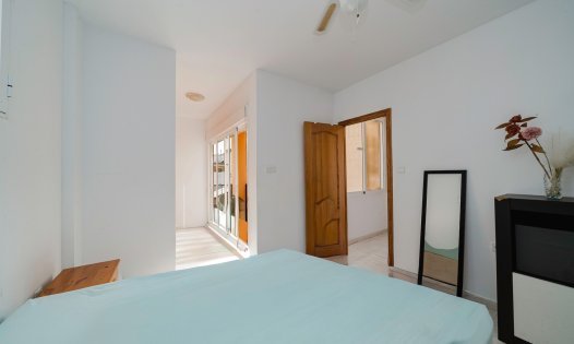 Segunda mano - Apartamentos -
San Miguel de Salinas