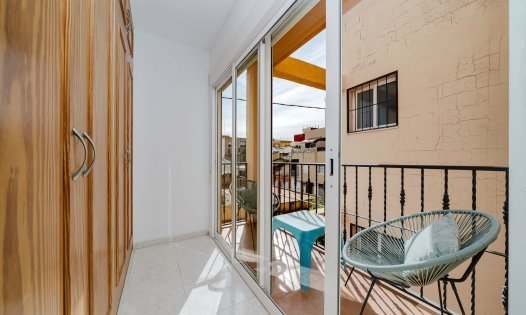 Segunda mano - Apartamentos -
San Miguel de Salinas