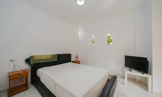 Segunda mano - Apartamentos -
San Miguel de Salinas