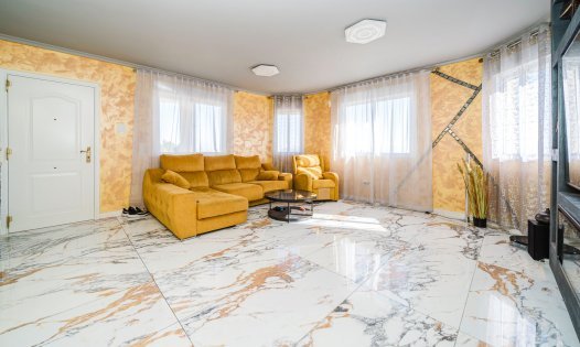 Resale - Villas -
San Miguel de Salinas - Ciudad de las Comunicaciones