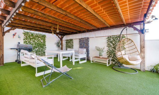 Resale - Villas -
San Miguel de Salinas - Ciudad de las Comunicaciones