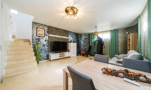 Resale - Villas -
San Miguel de Salinas - Ciudad de las Comunicaciones