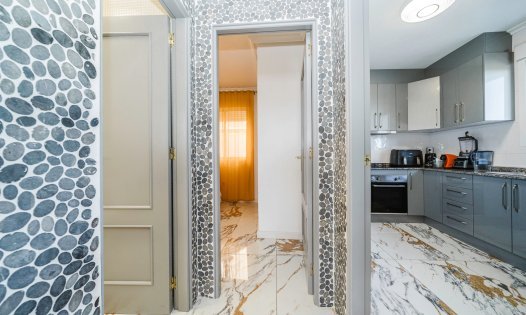 Resale - Villas -
San Miguel de Salinas - Ciudad de las Comunicaciones