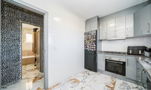 Resale - Villas -
San Miguel de Salinas - Ciudad de las Comunicaciones