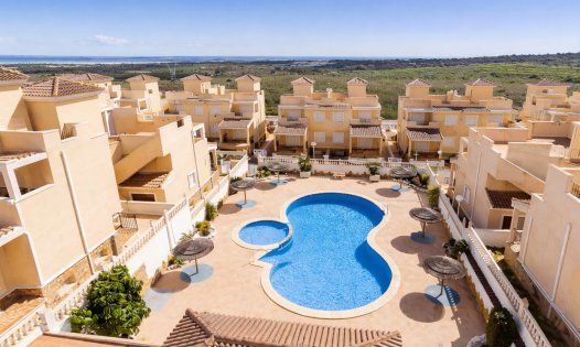 Resale - Villas -
San Miguel de Salinas - Ciudad de las Comunicaciones