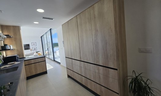 Resale - Villas -
Almeria