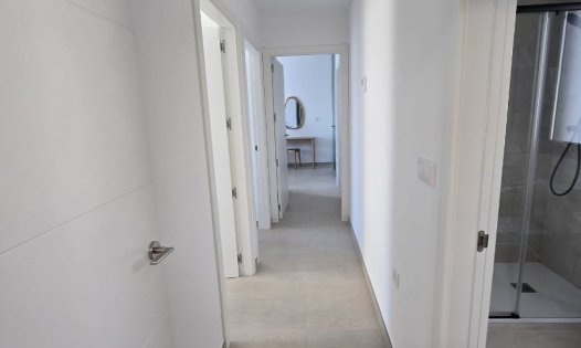 Resale - Villas -
Almeria