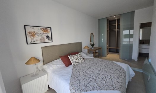 Resale - Villas -
Almeria