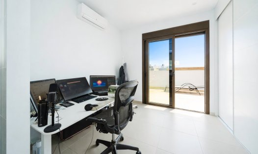 Återförsäljning - Villor -
Benijófar