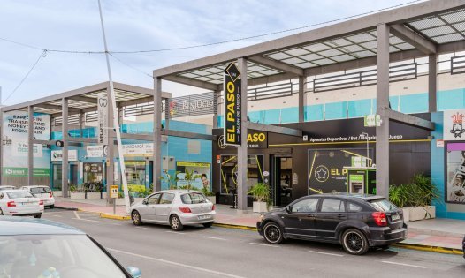 Resale - Villas -
Rojales