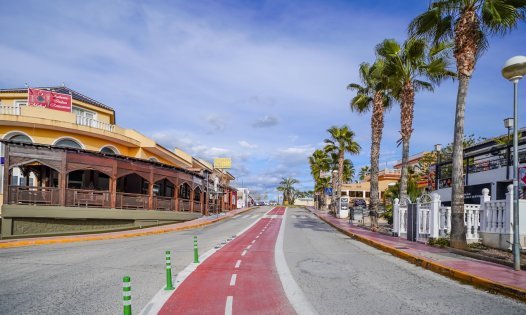 Resale - Villas -
Rojales