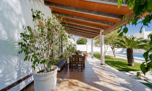 Återförsäljning - Villor -
San Javier - Santiago de la Ribera