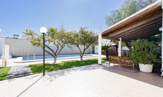 Återförsäljning - Villor -
San Javier - Santiago de la Ribera