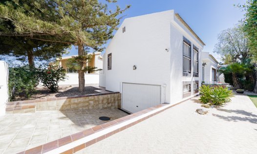 Återförsäljning - Villor -
San Javier - Santiago de la Ribera