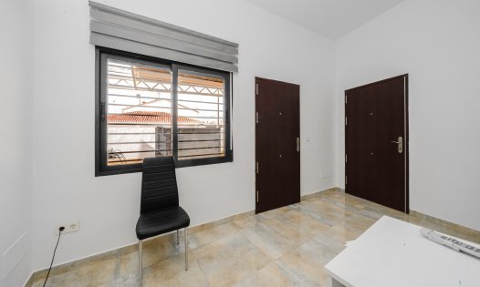 Resale - Villas -
Pilar de la Horadada - Torre de la Horadada